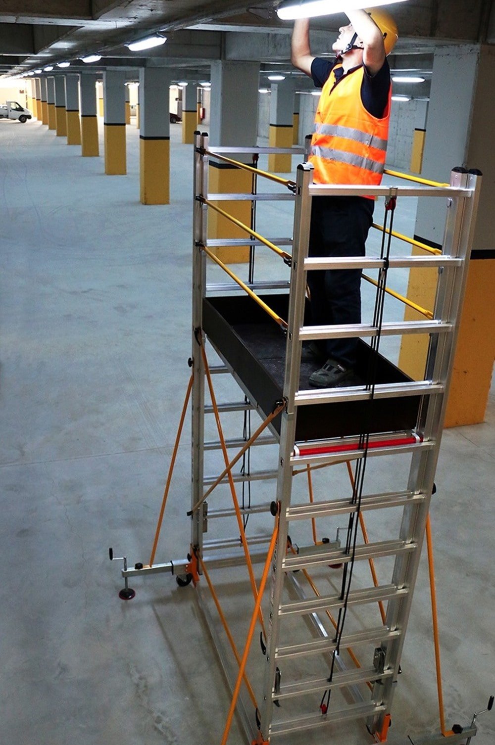 ANDAMIO TELESCOPICO MOVIL RAM 580 - Imagen 8